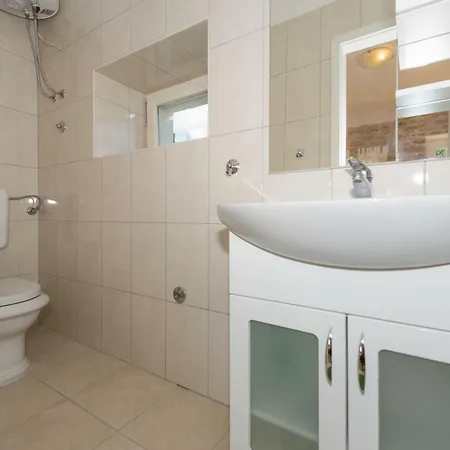 Ana With Pool National Park Krka Prázdninový dům *