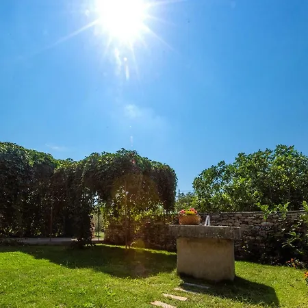 Ana With Pool National Park Krka Prázdninový dům