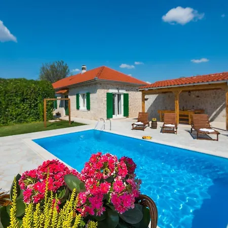 Holiday home Ana National Park Krka *