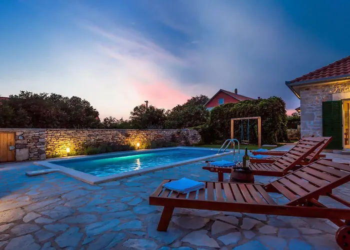 別荘 Ana With Pool National Park Krka